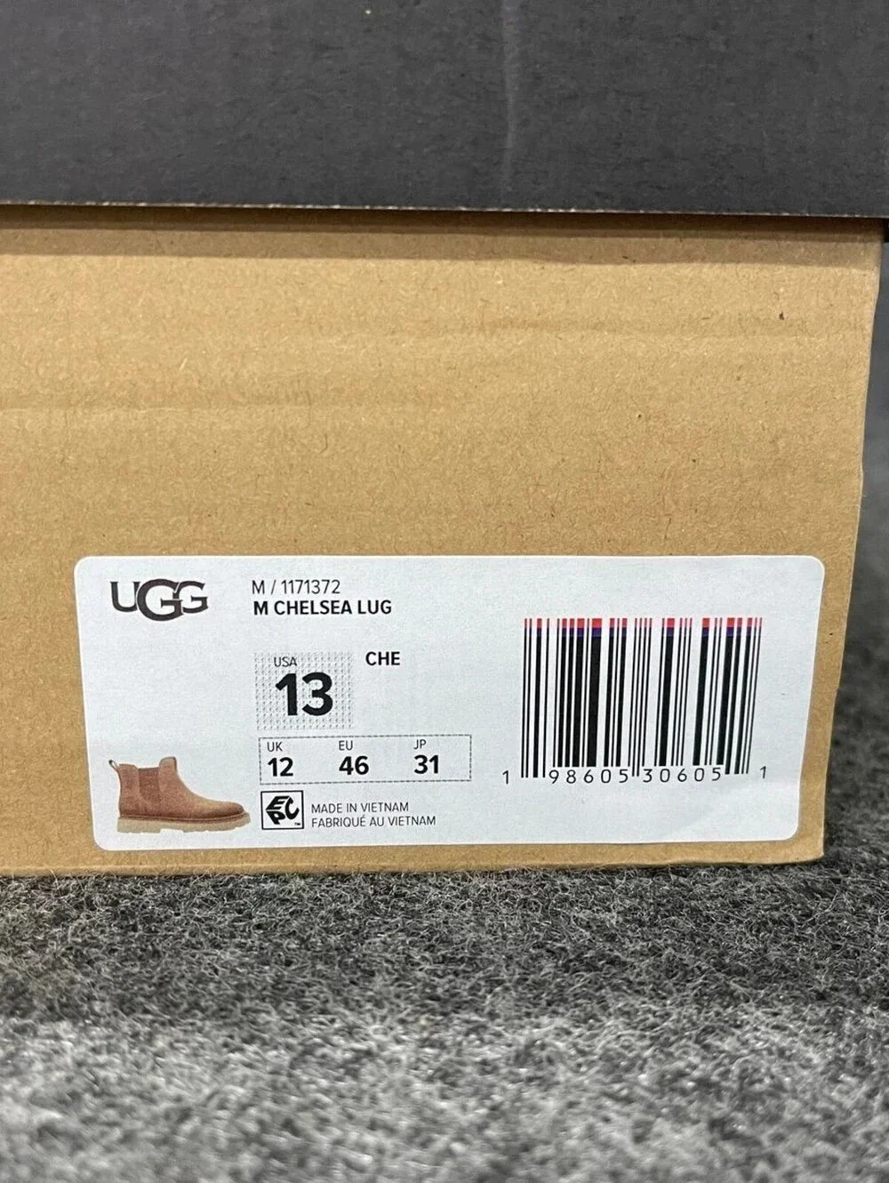 UGG Chelsea Lug Boots Men's Size 13 Chestnut 1171372 New with Box
